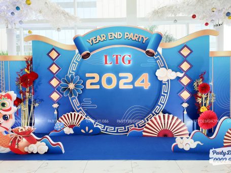 Backdrop Year End Party tone xanh truyền thống, sang trọng, kết hợp linh vật rắn - Long Thuận Group (LTG)